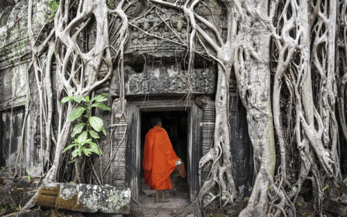 6-Day Cambodia Adventure: Royal Treasures & Ancient Temples Await